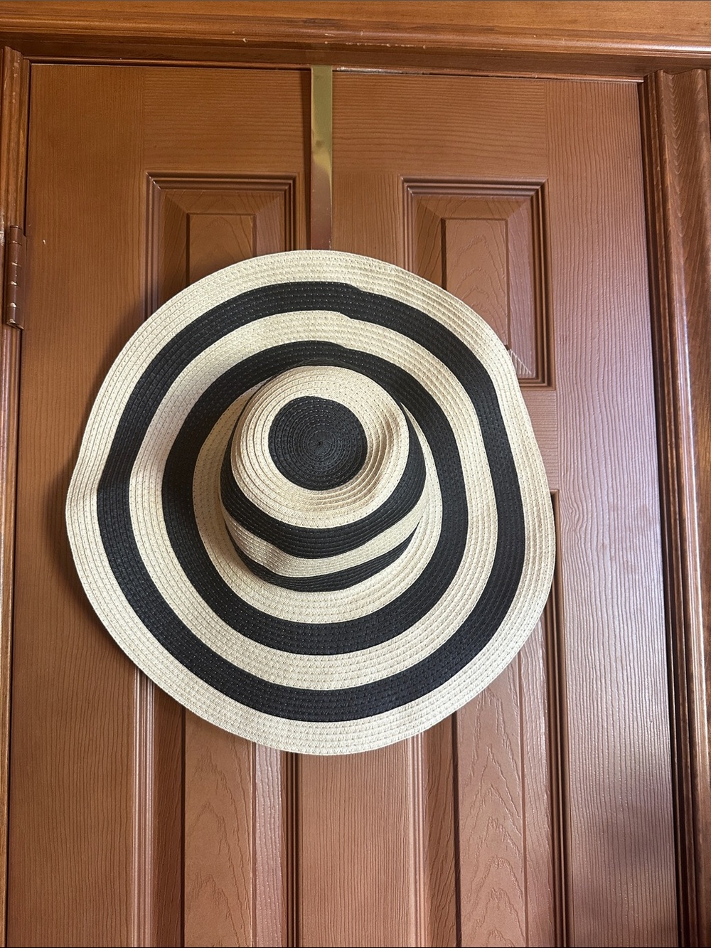 NWT LOFT Black & Natural Striped Floppy Straw Sun Hat